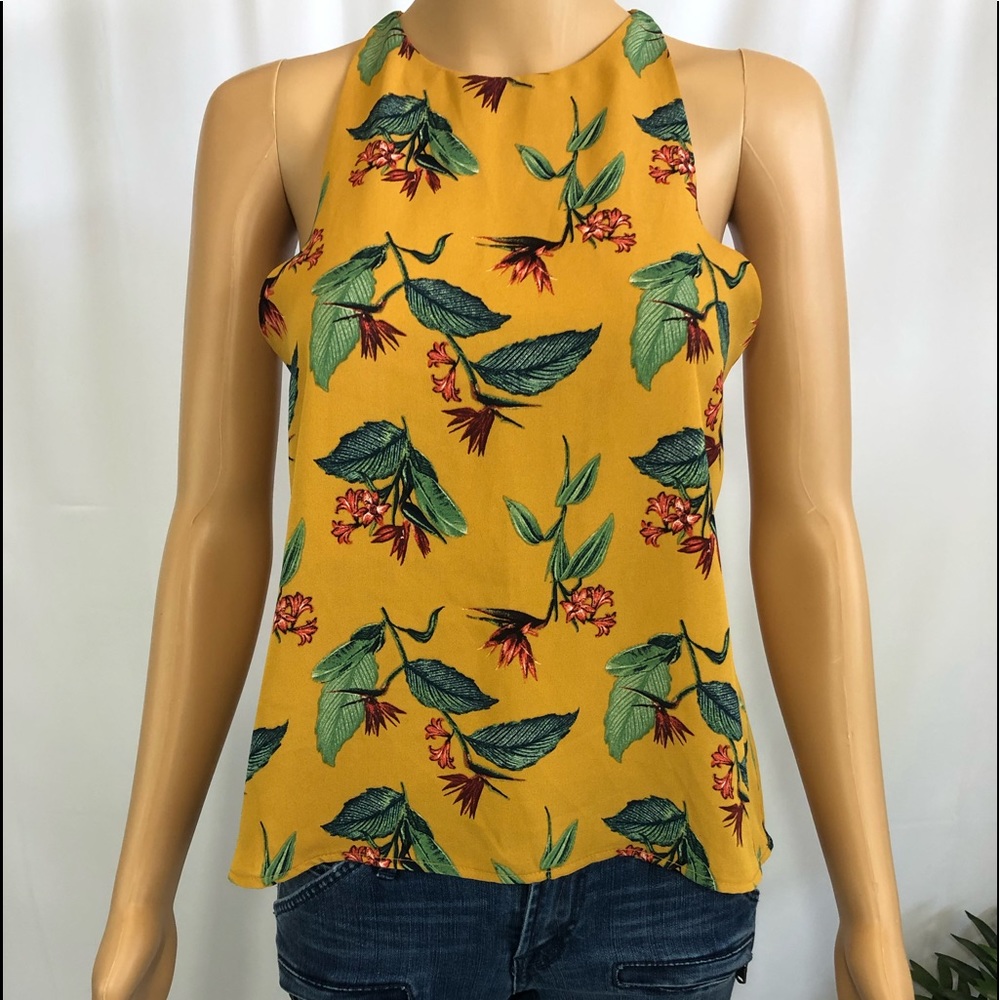 🎈3/$20 Forever 21 light weight tank top small